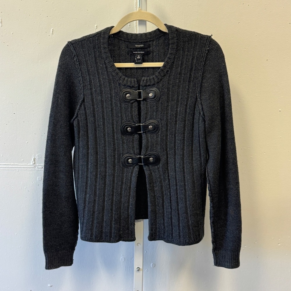 Y2K‎ Tahari Merino Wool Blend Ribbed Cardigan Sweater Gray Toggle Closure Medium